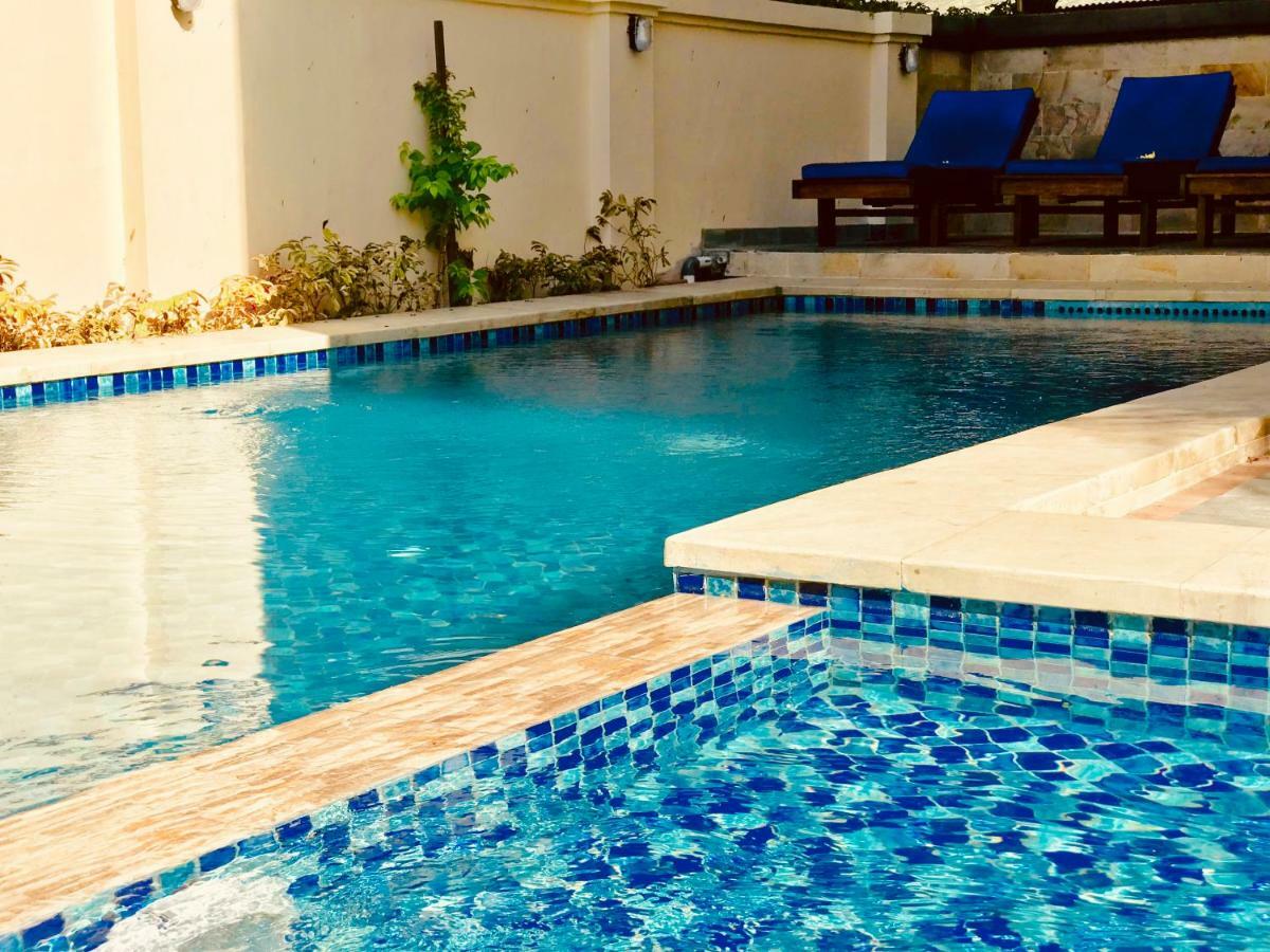 Hotel Familytel Bali à Kuta Selatan Extérieur photo