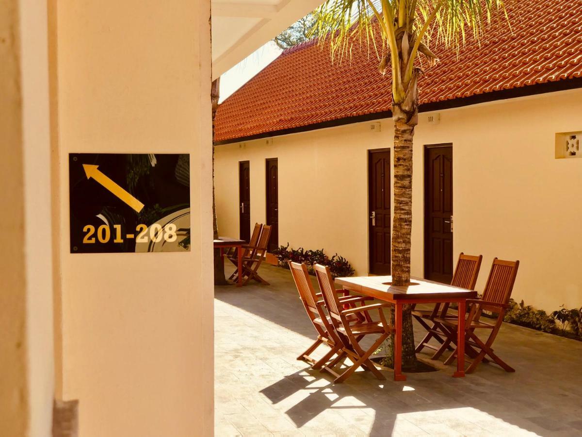 Hotel Familytel Bali à Kuta Selatan Extérieur photo
